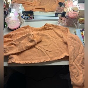 cropped crewneck